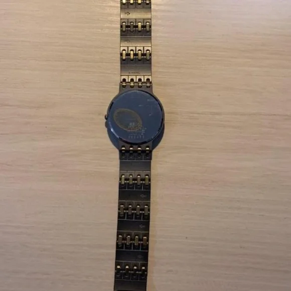 LIKE NEW! Men's Seiko Quartz Silver Matt Finish/Two Tone Gold/Stainless Watch - Picture 7 of 11